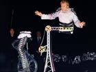 Peter Marvey performs in Beijing